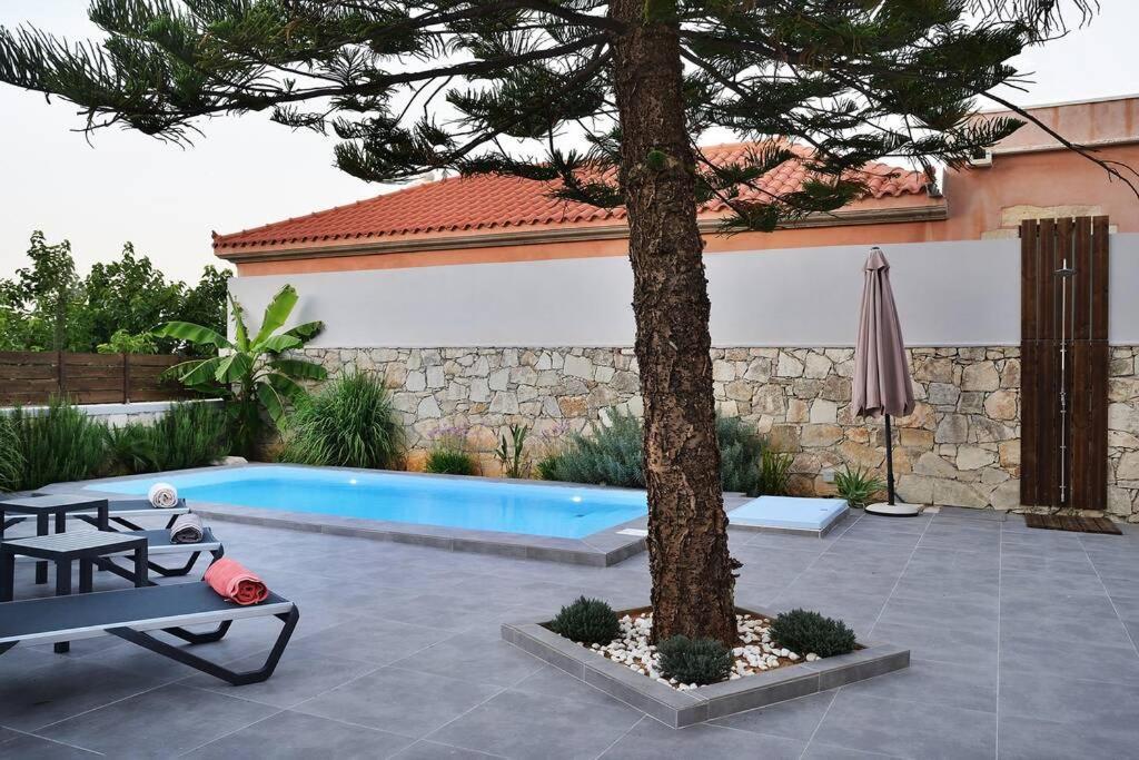 Villa Christini A Luxury Villa With Amazing Views Tzitzifés Dış mekan fotoğraf
