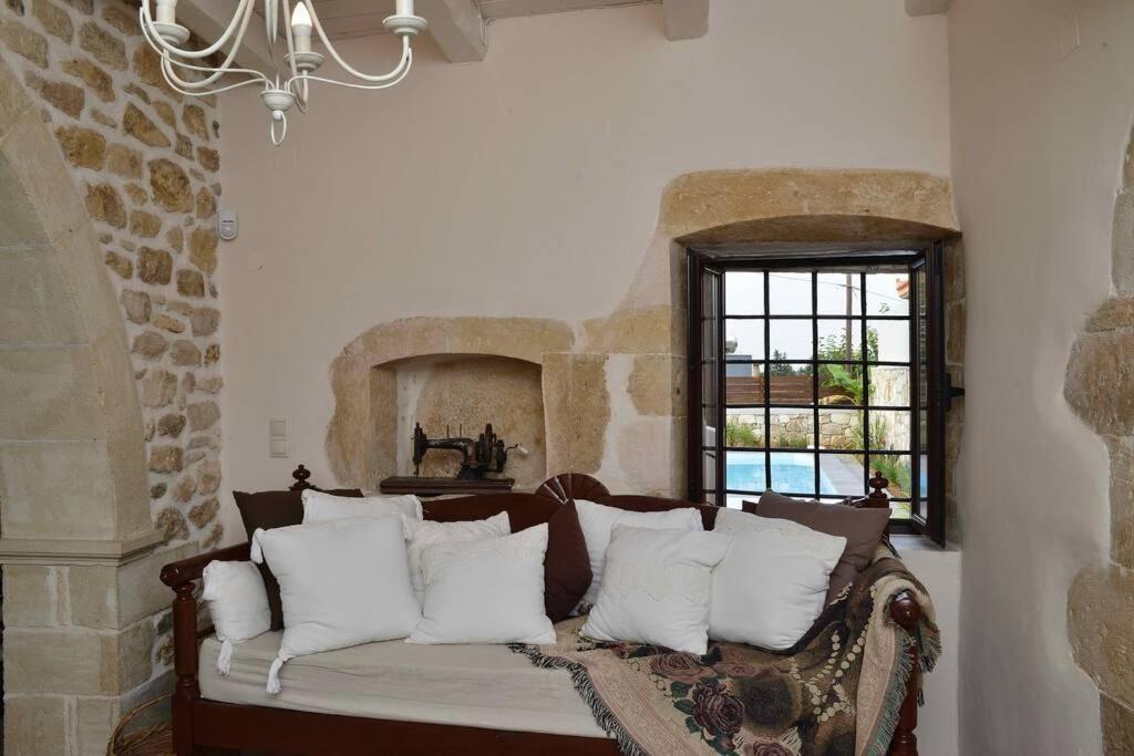 Villa Christini A Luxury Villa With Amazing Views Tzitzifés Dış mekan fotoğraf